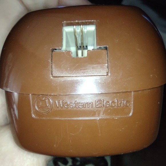 Western Electric Rotary Dial Desk Phone Brown Retro Vintage AD3 82012 - Picture 6 of 8